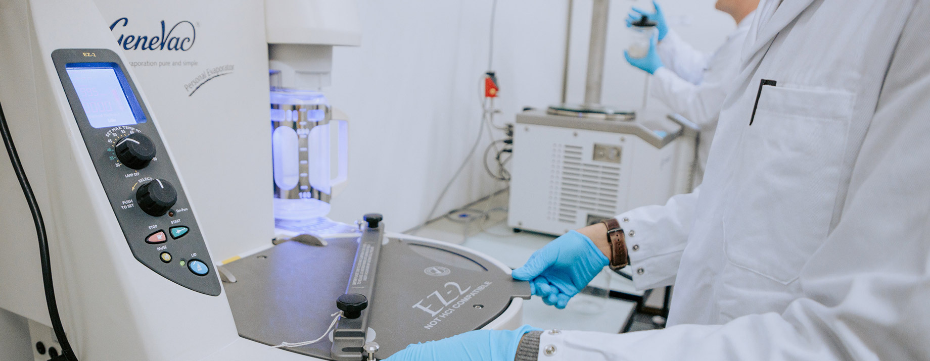 A flexible range of solutions to meet your chemistry contract research organization needs. Discover more!