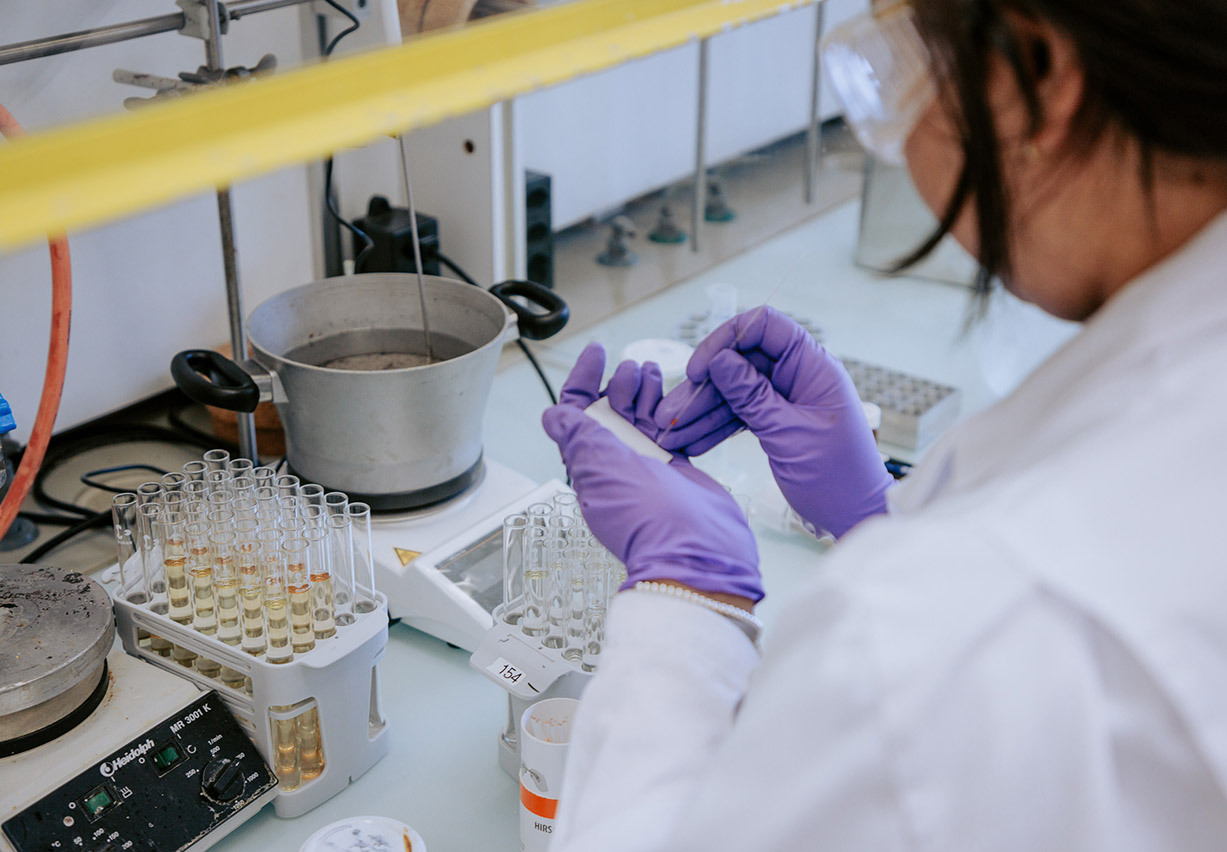 A flexible range of solutions to meet your chemistry contract research organization needs. Discover more!