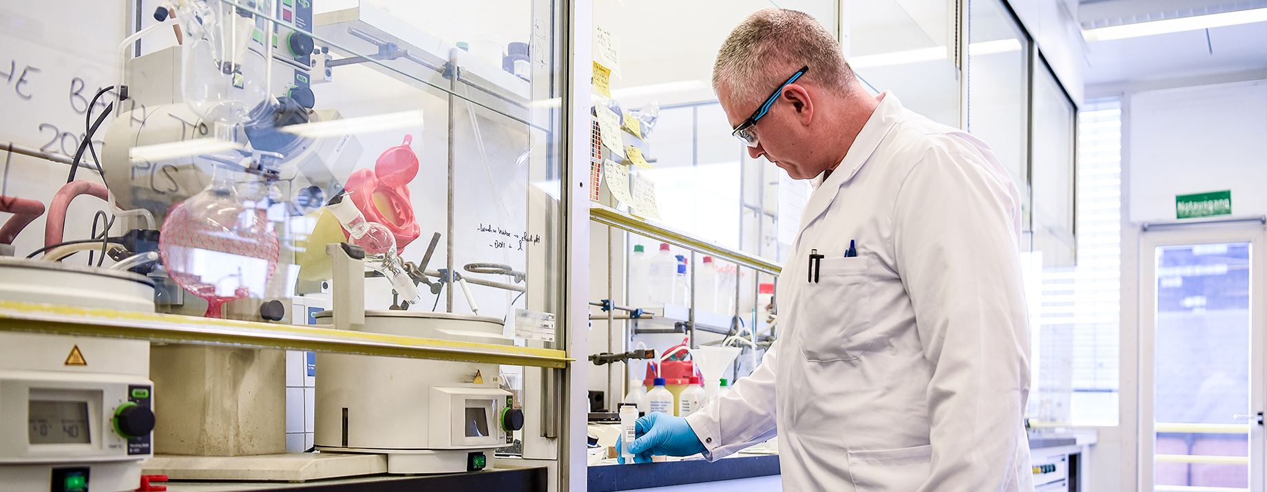 Explore SpiroChem's medicinal chemistry services for innovative drug design and expert support in development.