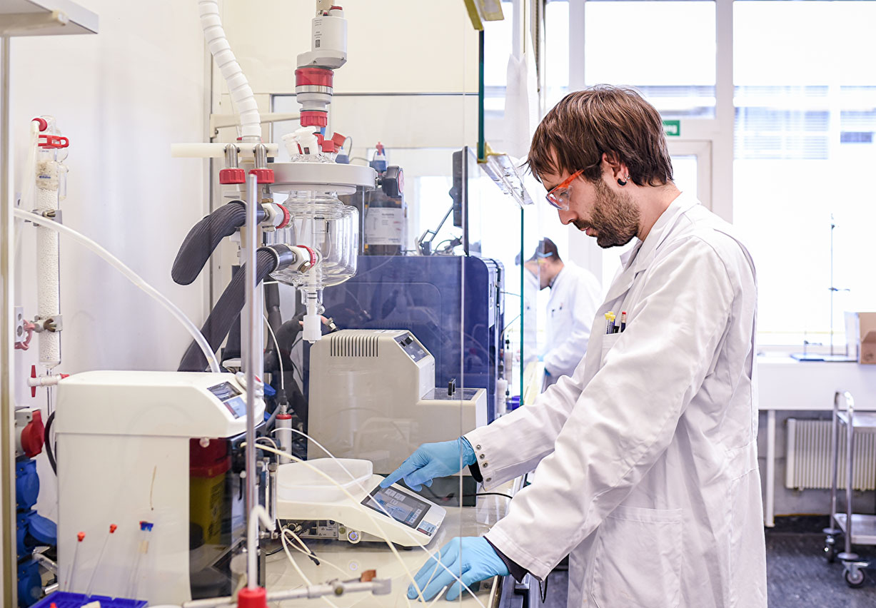 Process R&D. Delivering the best, most efficient solutions through our flexible, highly integrated structure.